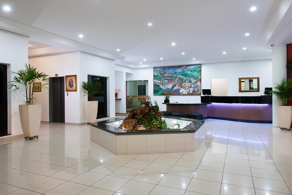 Carlton Plaza Hotel Uberlandia Luaran gambar